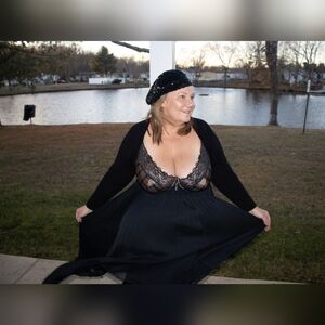 NEW NWOT Torrid Plus Size Black Long Sleeve Shrug Size 2 (18/20)